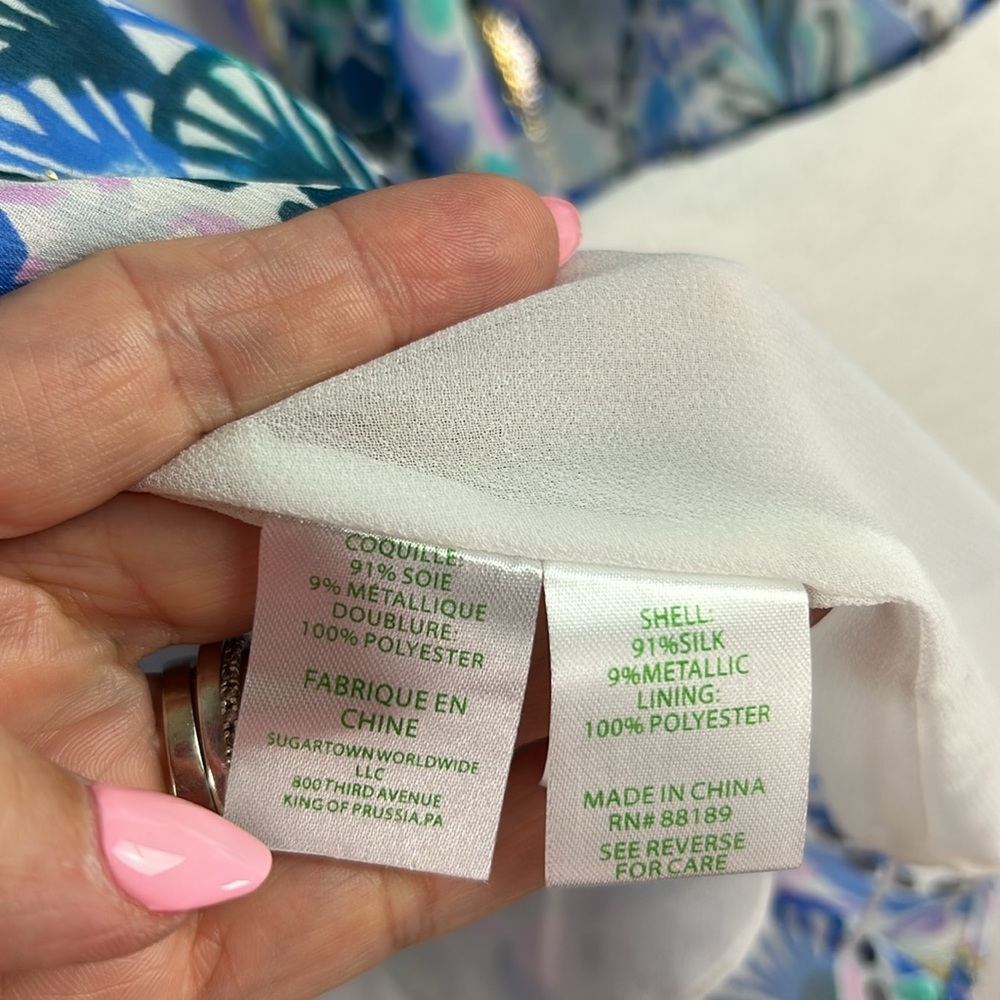 Perfect LILLY PULITZER ELENORA SILK BLOUSE TAILS OF THE SEA METALLICS Small - Picture 8 of 9